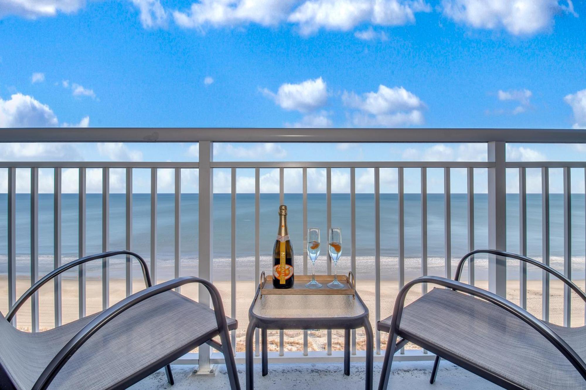 Oceanfront Work From Here Central Location! 1157 Myrtle Beach Bagian luar foto